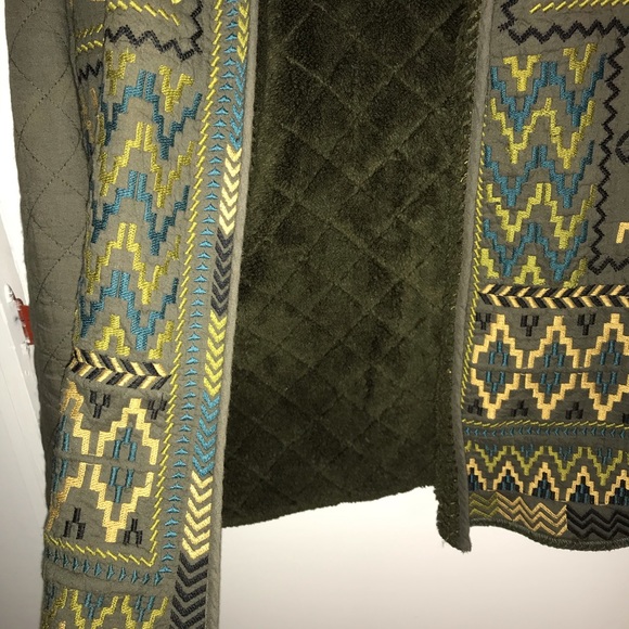 Embroidered jacket - Picture 3 of 6